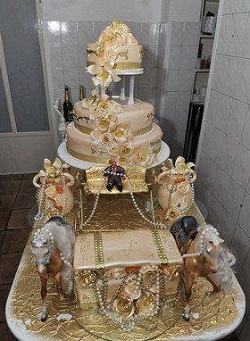 Zlatne mladenačke torte